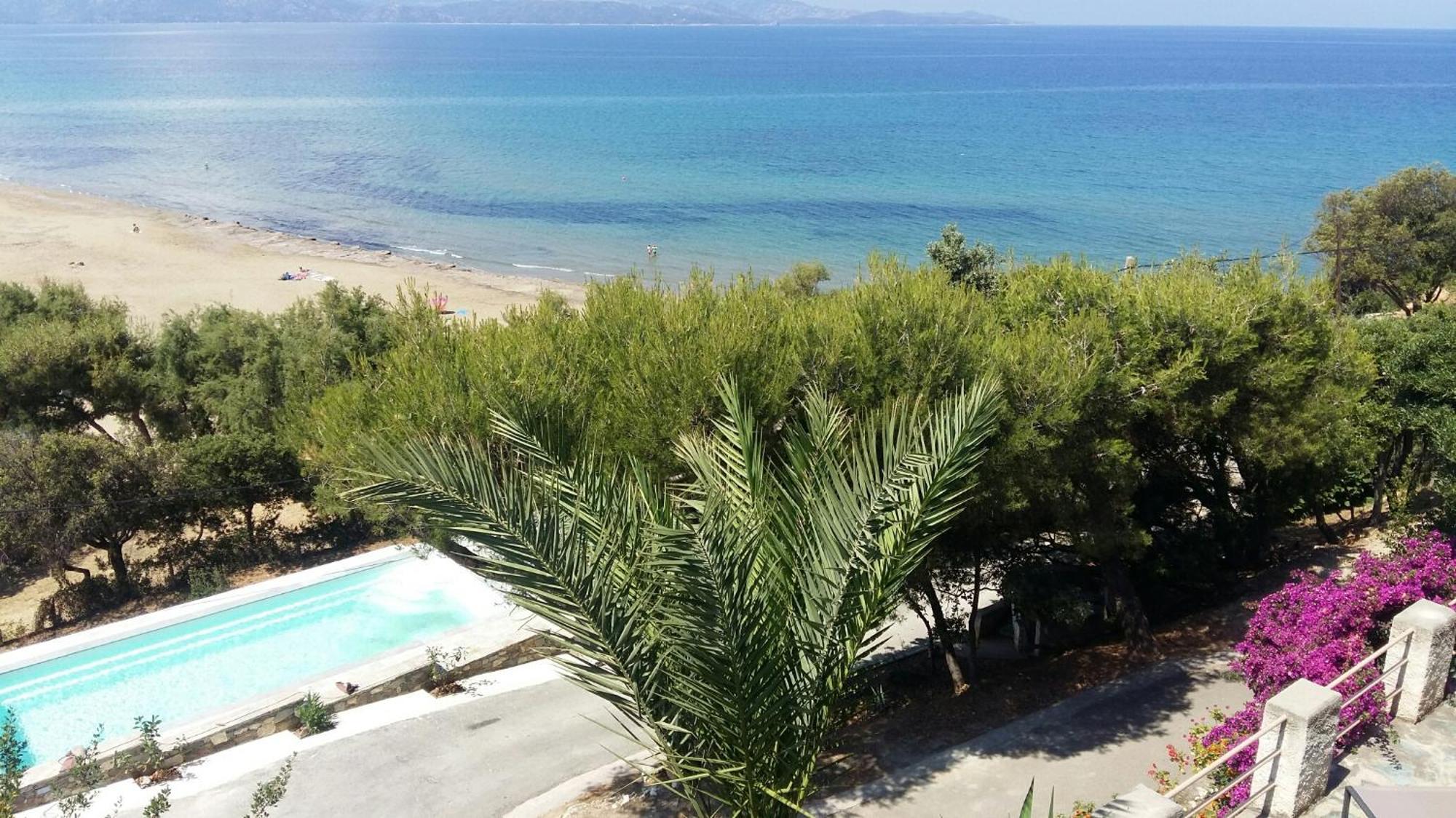 Residence Arinella Farinole Екстериор снимка