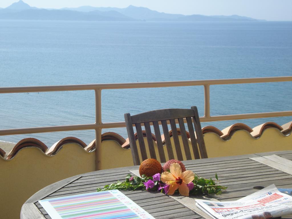 Residence Arinella Farinole Стая снимка