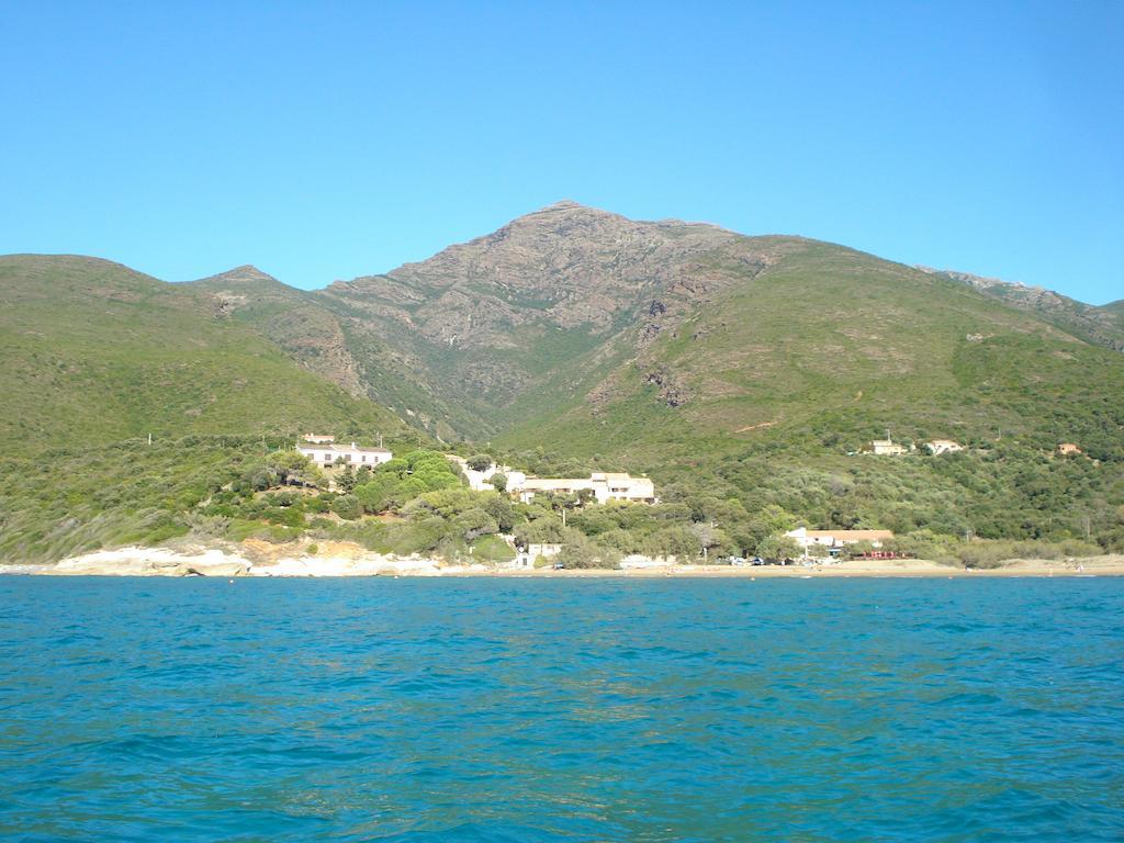 Residence Arinella Farinole Екстериор снимка