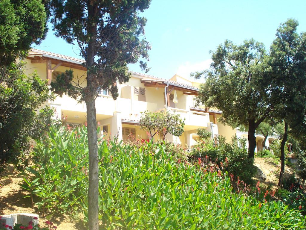 Residence Arinella Farinole Екстериор снимка
