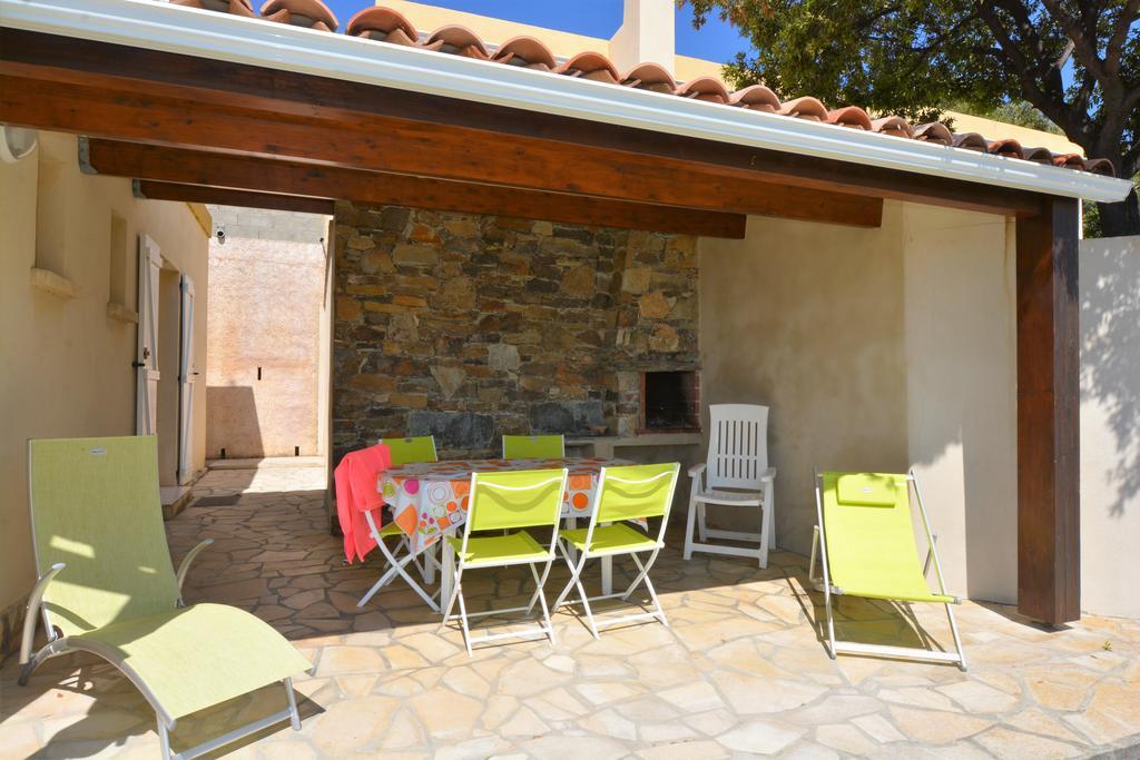 Residence Arinella Farinole Екстериор снимка