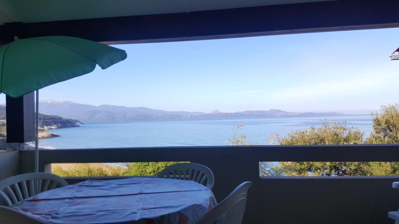 Residence Arinella Farinole Екстериор снимка