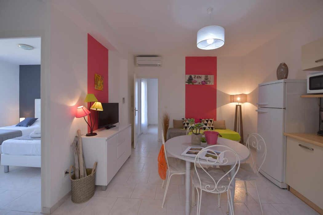 Residence Arinella Farinole Екстериор снимка